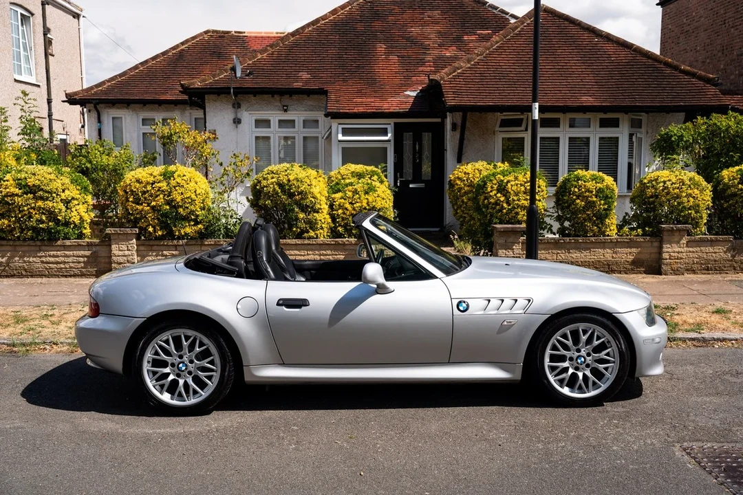2002 BMW Z3 Roadster - Image 13 of 31