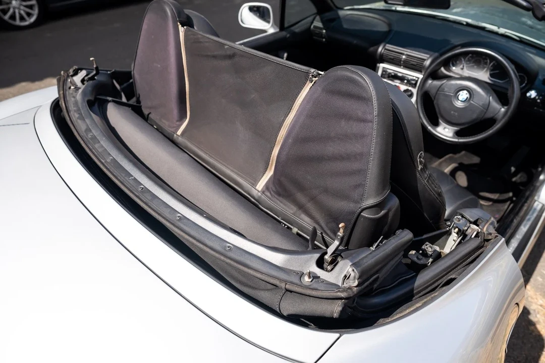 2002 BMW Z3 Roadster - Image 5 of 31