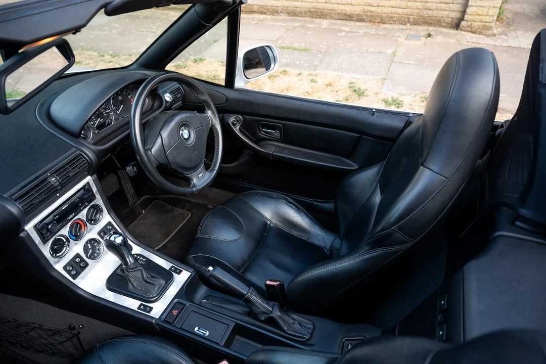 2002 BMW Z3 Roadster - Image 8 of 31