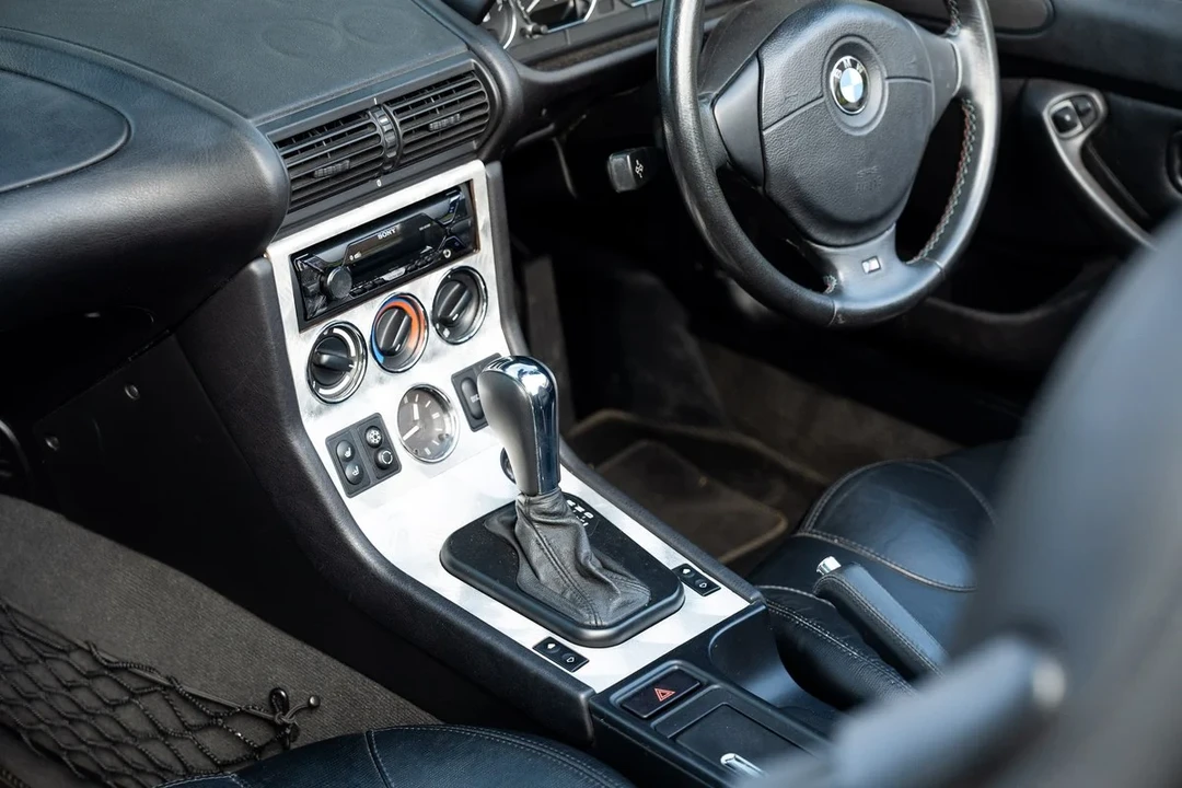 2002 BMW Z3 Roadster - Image 11 of 31