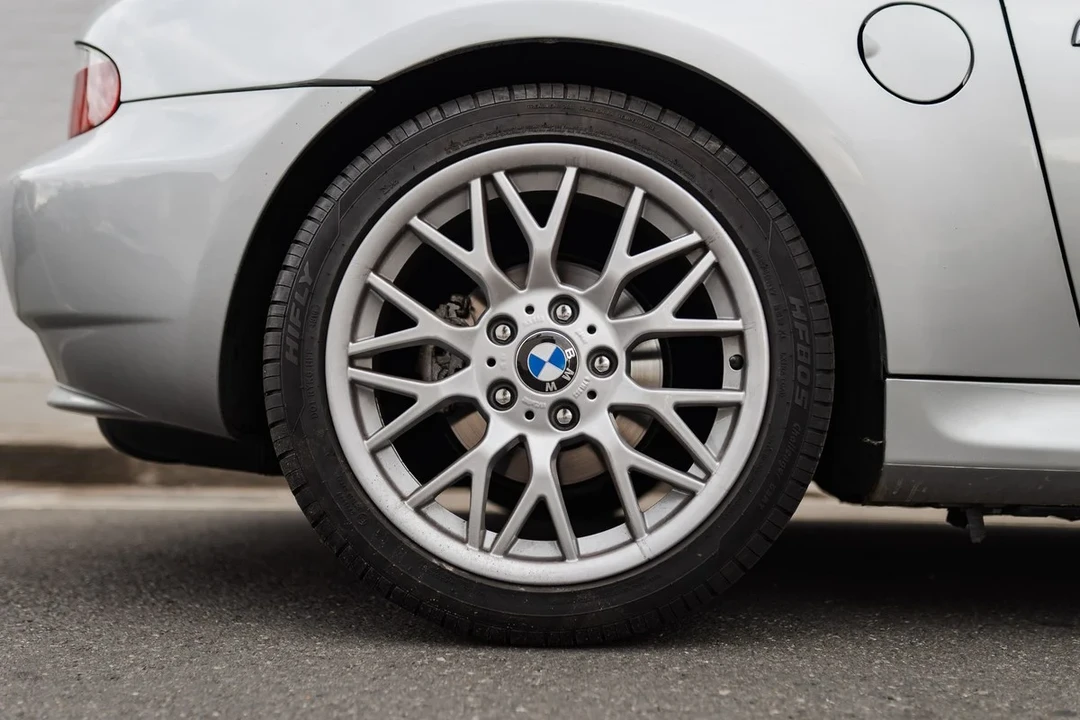 2002 BMW Z3 Roadster - Image 15 of 31