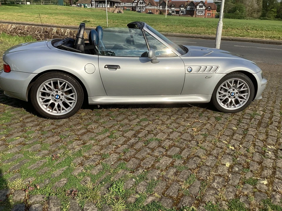 2002 BMW Z3 Roadster - Image 7 of 30
