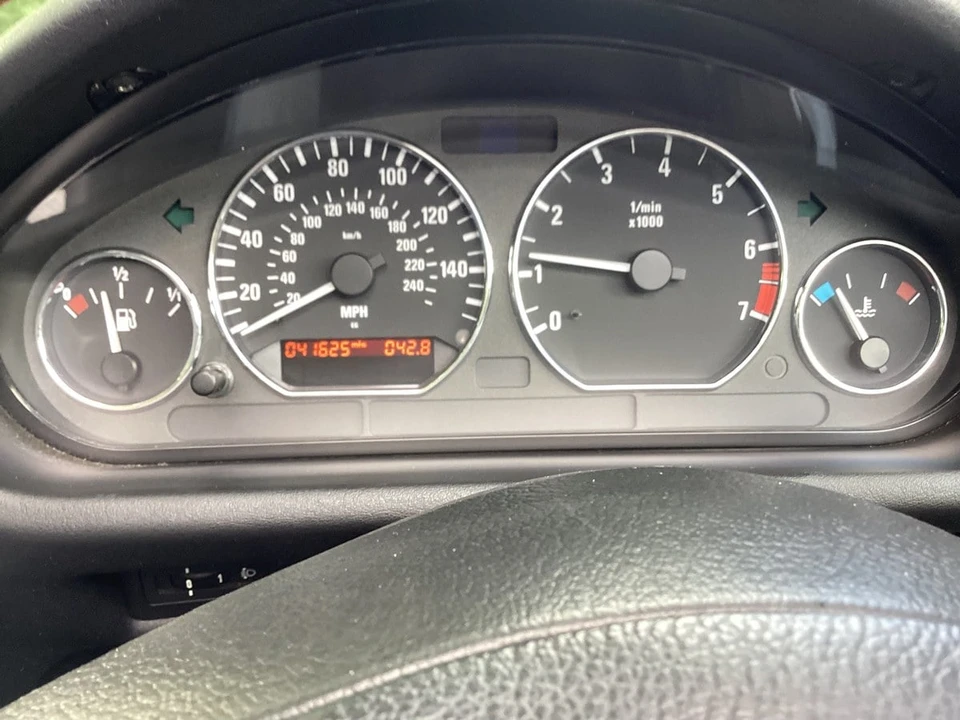 2002 BMW Z3 Roadster - Image 19 of 30