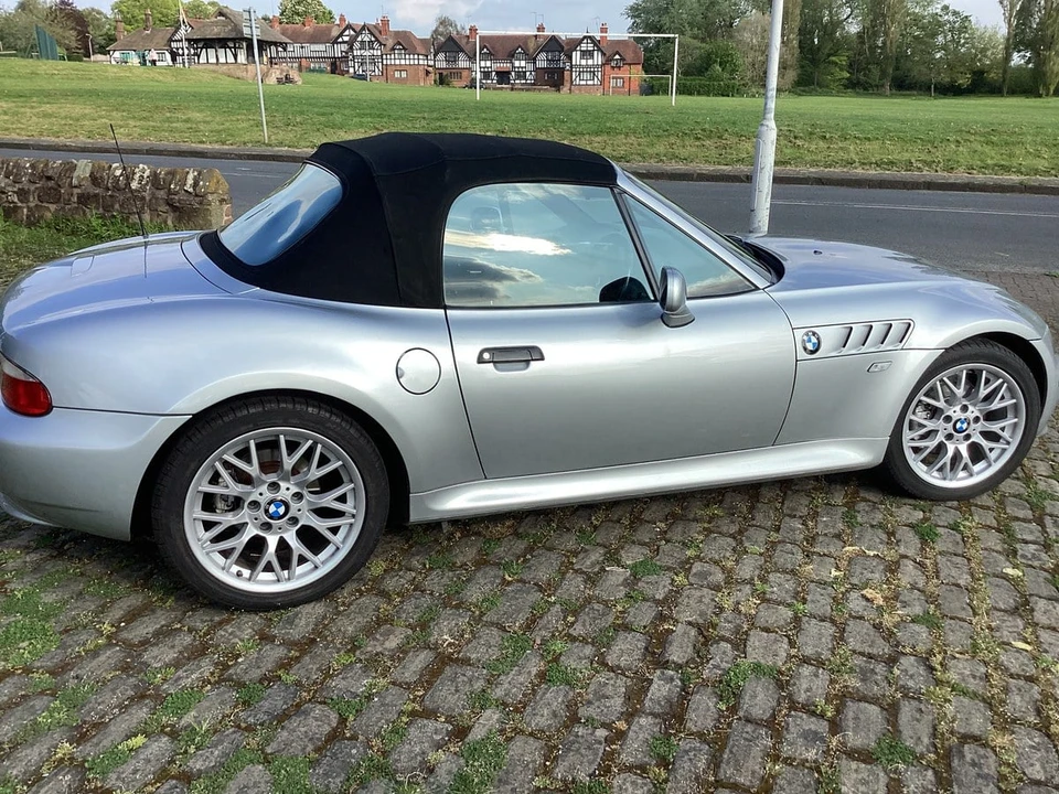 2002 BMW Z3 Roadster - Image 5 of 30
