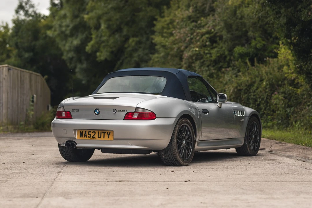 2002 BMW Z3 Roadster - Image 7 of 30
