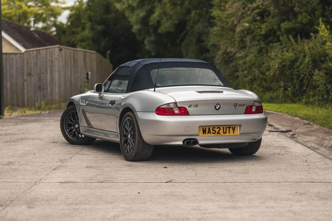 2002 BMW Z3 Roadster - Image 10 of 30