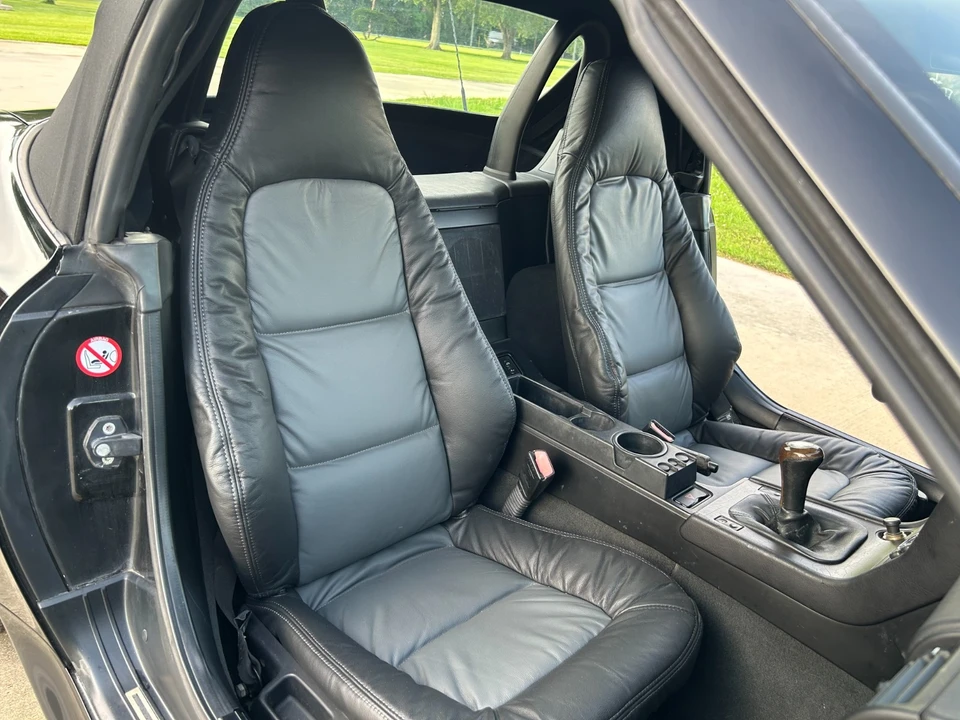 2002 BMW Z3 Roadster - Image 14 of 20