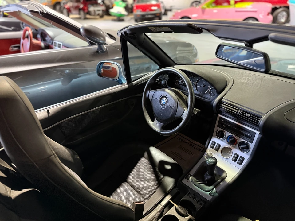 2002 BMW Z3 Roadster - Image 7 of 10
