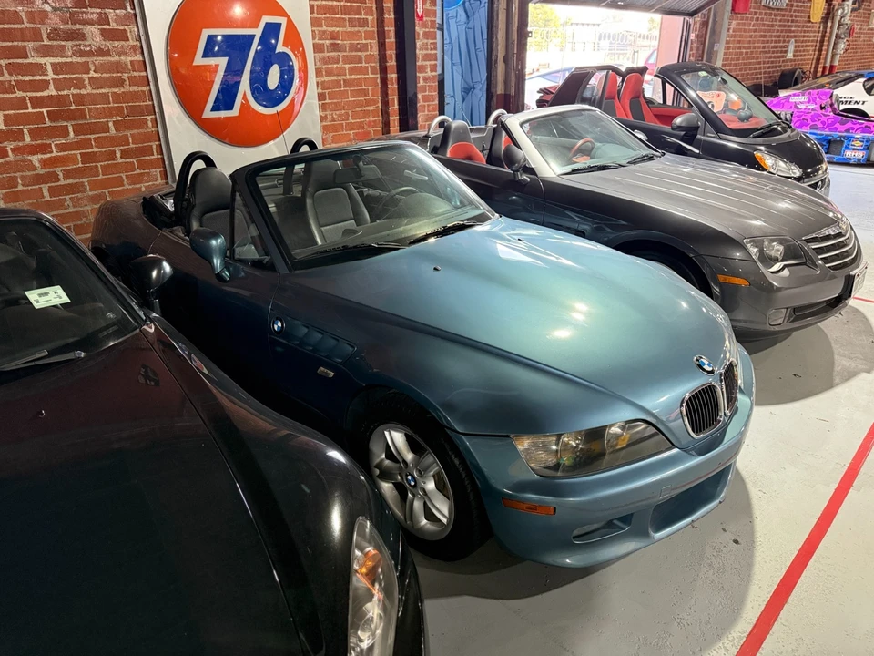2002 BMW Z3 Roadster - Image 10 of 10