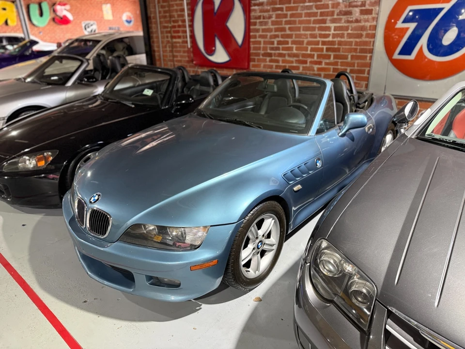 2002 BMW Z3 Roadster - Image 9 of 10