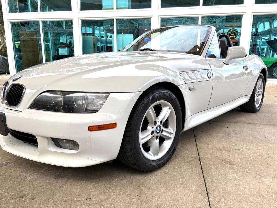 2002 BMW Z3 Roadster - Image 13 of 21