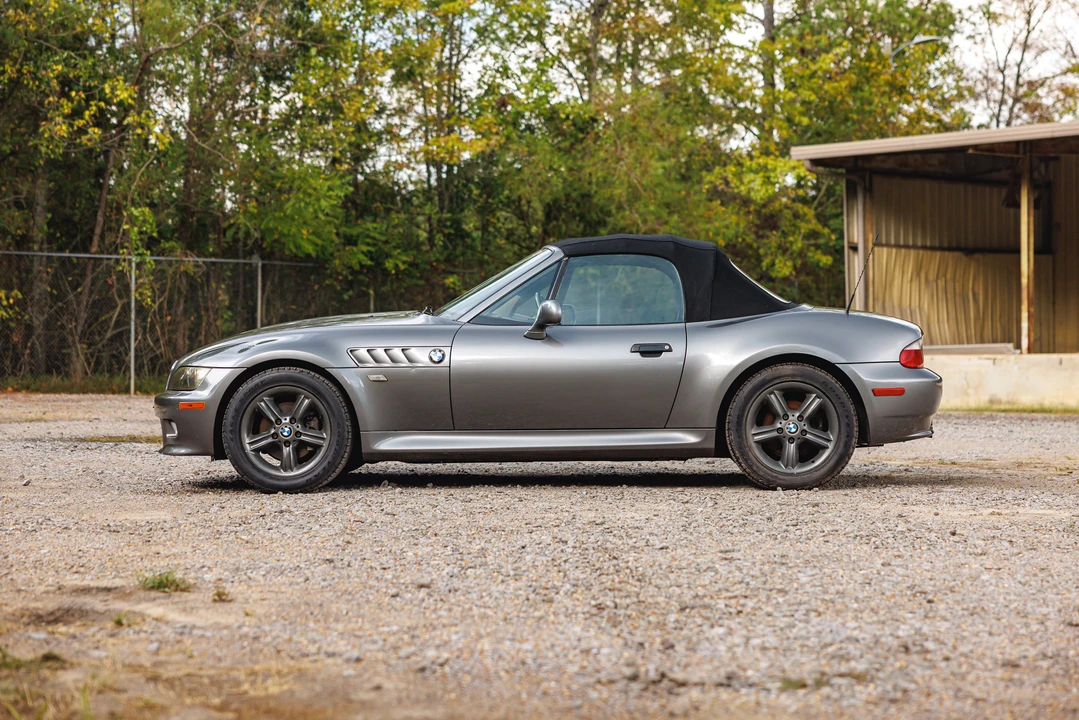 2002 BMW Z3 Roadster - Image 15 of 31