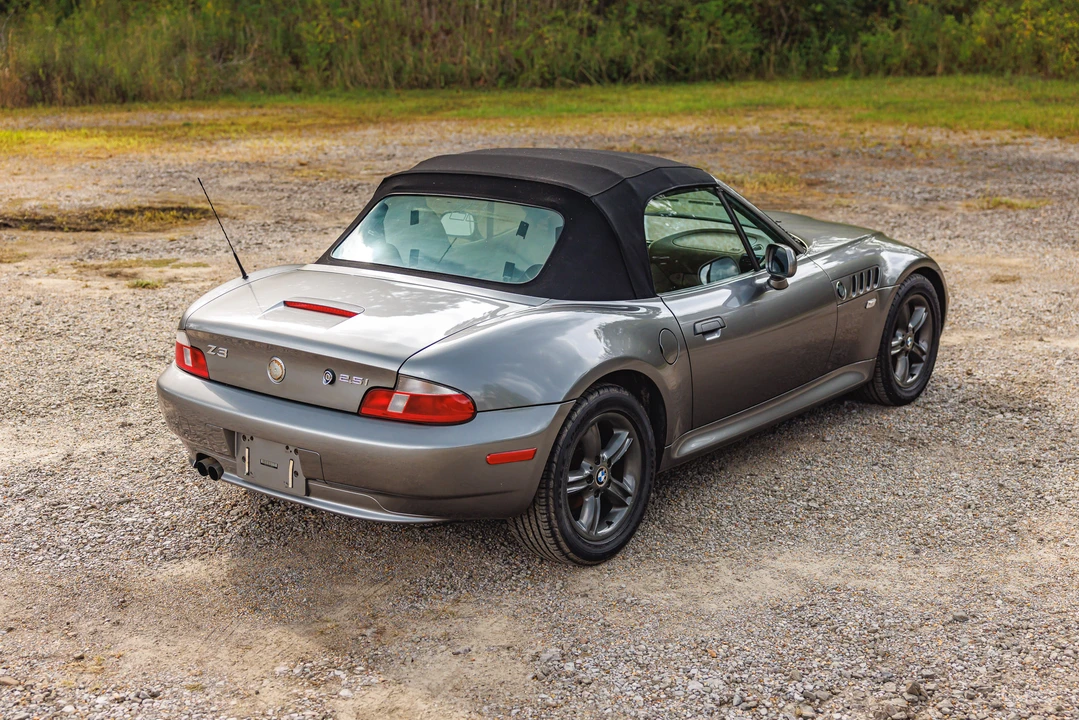 2002 BMW Z3 Roadster - Image 19 of 31
