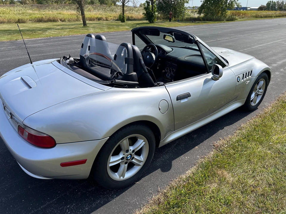 2002 BMW Z3 Roadster - Image 8 of 31