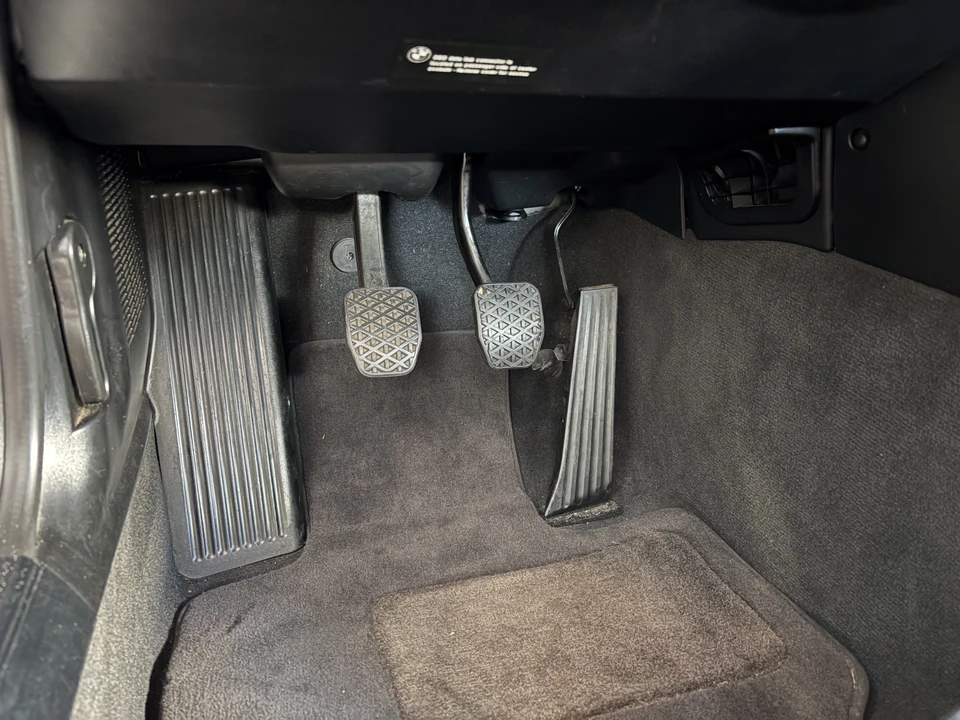 2002 BMW Z3 Roadster - Image 18 of 31