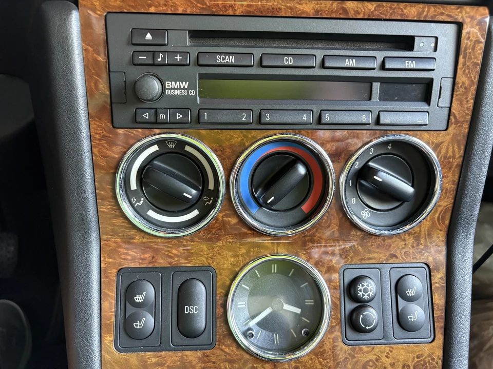 2002 BMW Z3 Roadster - Image 22 of 31