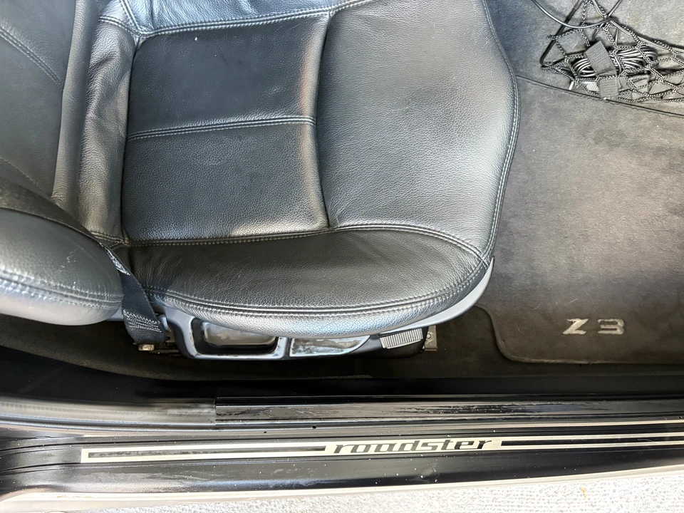 2002 BMW Z3 Roadster - Image 29 of 31