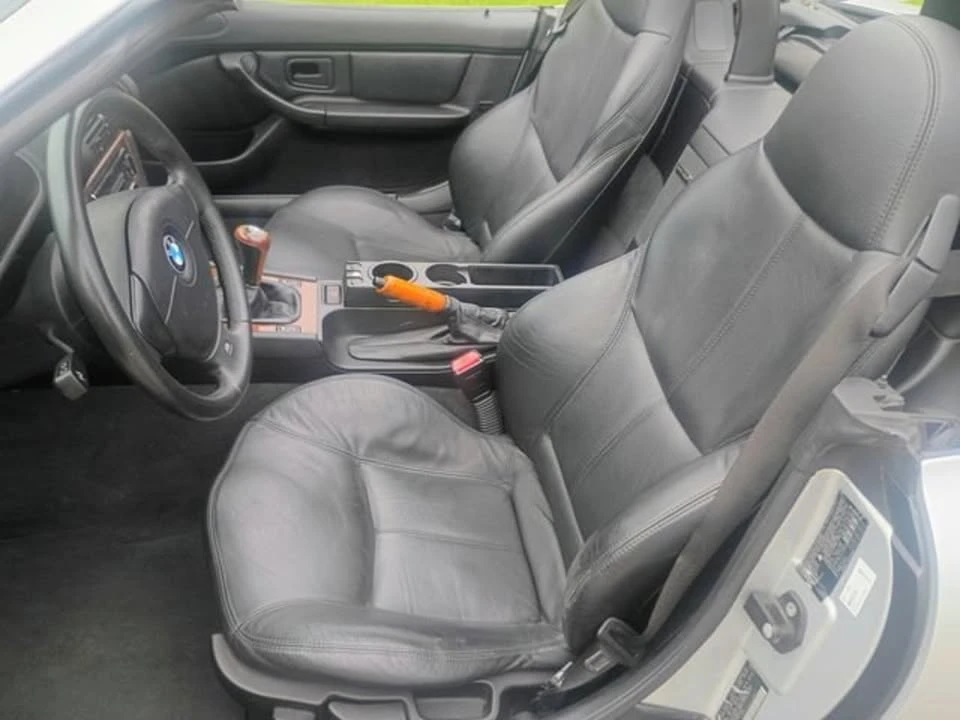 2002 BMW Z3 Roadster - Image 10 of 20