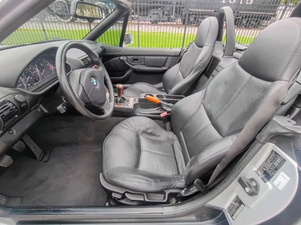 2002 BMW Z3 Roadster - Image 11 of 20