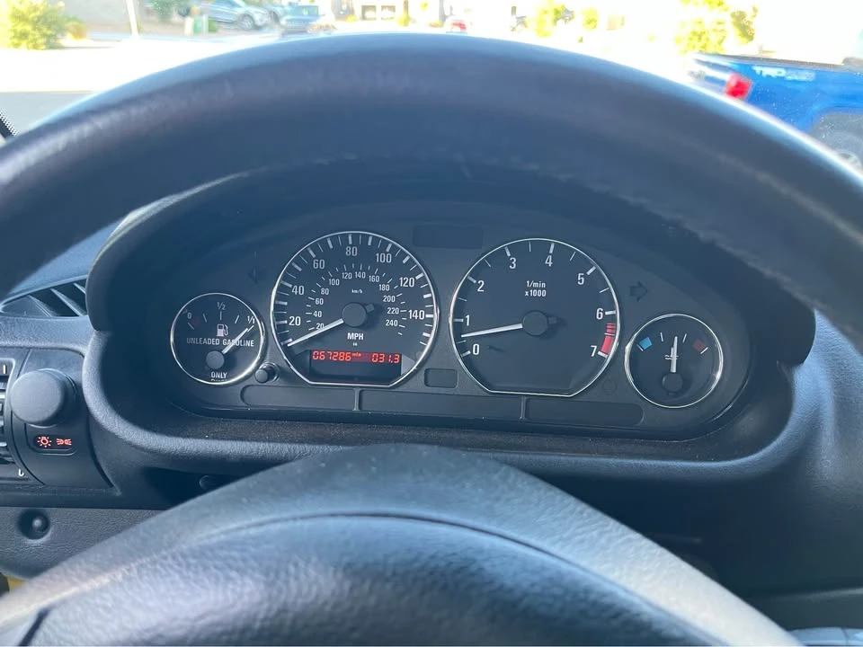 2002 BMW Z3 Roadster - Image 7 of 9