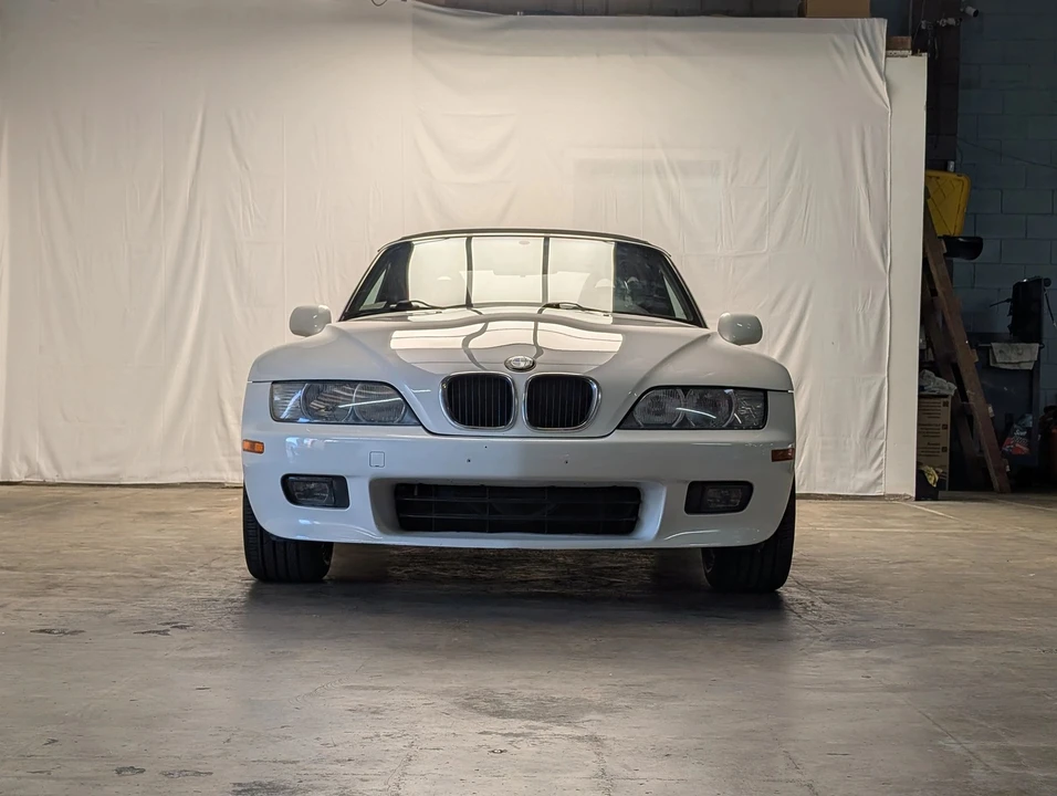 2002 BMW Z3 Roadster - Image 2 of 26