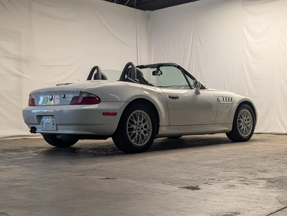 2002 BMW Z3 Roadster - Image 7 of 26