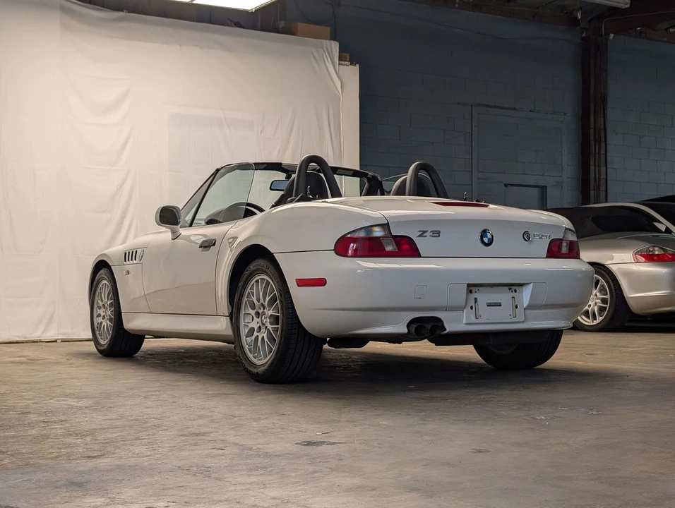2002 BMW Z3 Roadster - Image 5 of 26