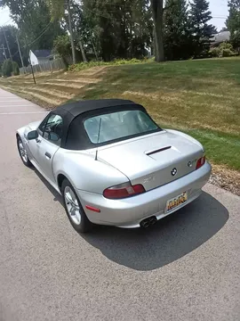 2002 BMW Z3 2.5i Roadster