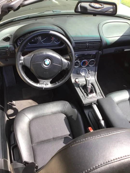 2002 BMW Z3 Roadster - Image 2 of 2