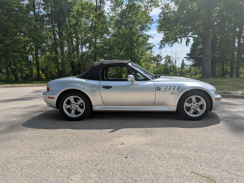 2002 BMW Z3 Roadster - Image 9 of 31