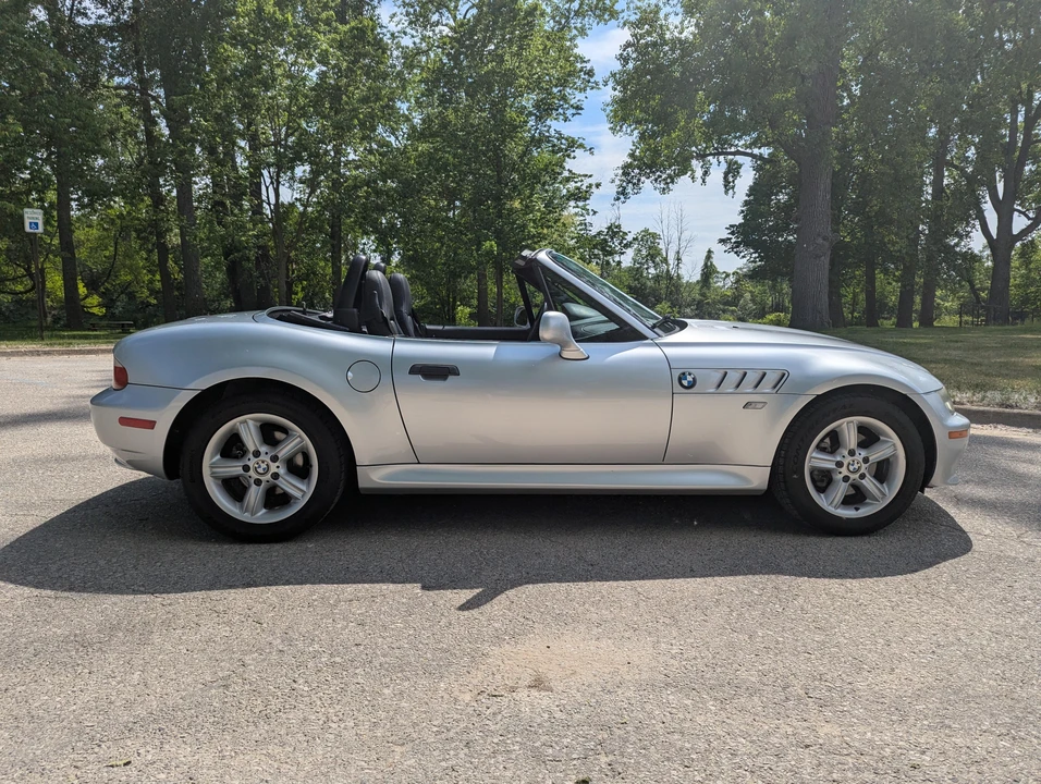 2002 BMW Z3 Roadster - Image 8 of 31