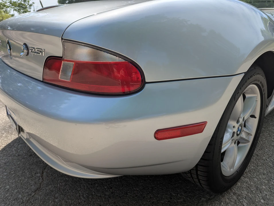 2002 BMW Z3 Roadster - Image 24 of 31