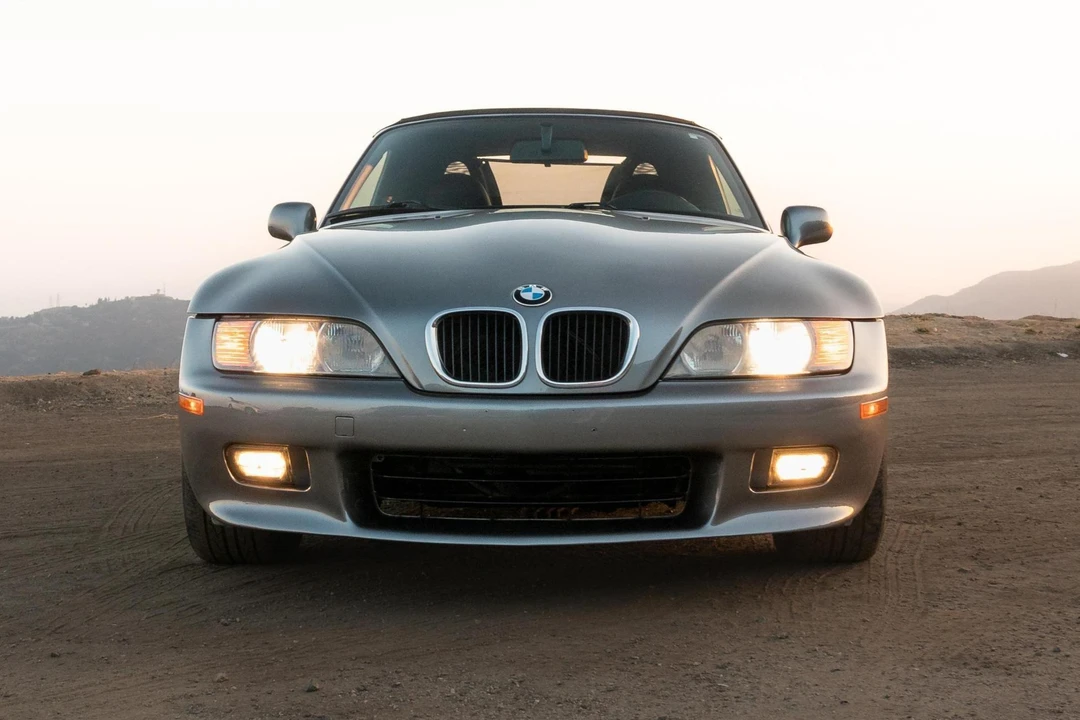 2002 BMW Z3 Roadster - Image 2 of 31