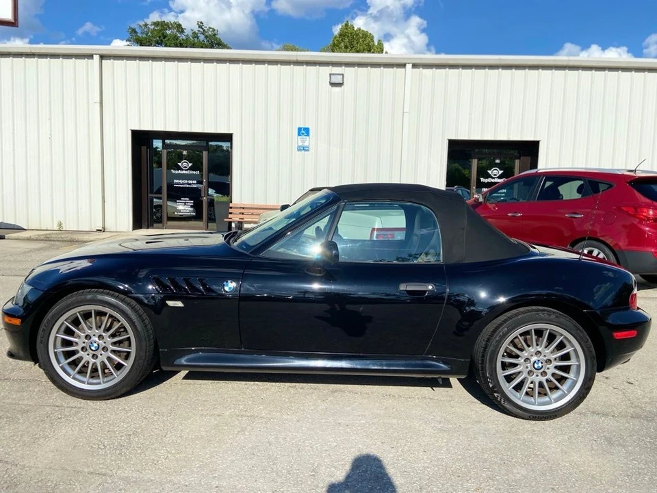2002 BMW Z3 Roadster - Image 2 of 30