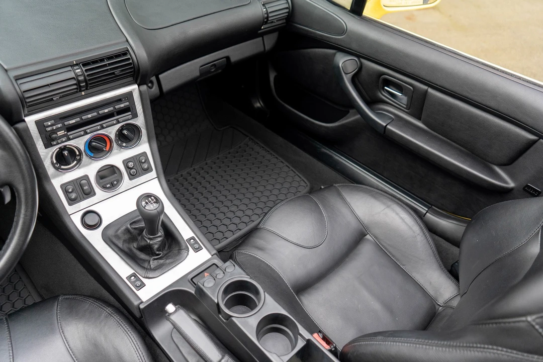 2002 BMW Z3 Roadster - Image 18 of 21