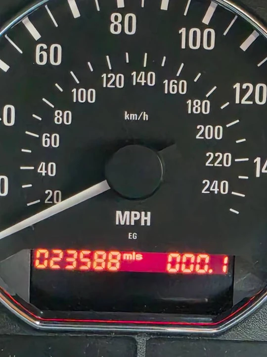 2002 BMW Z3 Roadster - Image 3 of 6