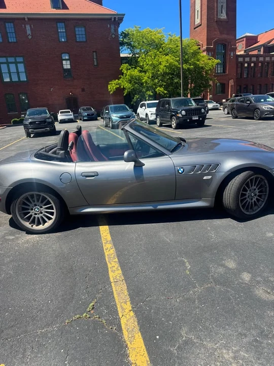 2002 BMW Z3 Roadster - Image 2 of 8