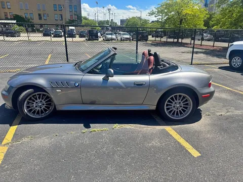 2002 BMW Z3 3.0i Roadster 2D