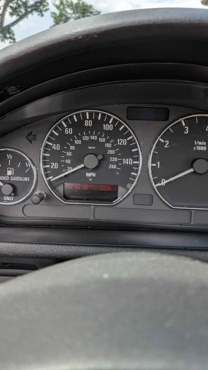 2002 BMW Z3 Roadster - Image 6 of 13
