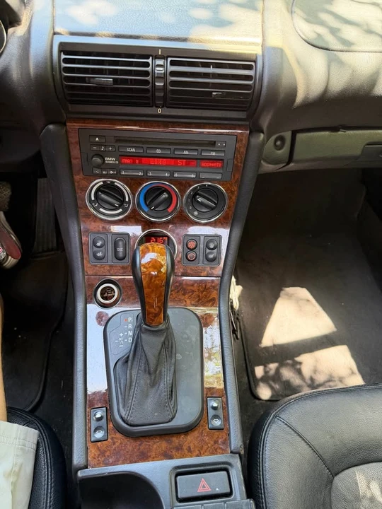 2002 BMW Z3 Roadster - Image 10 of 16