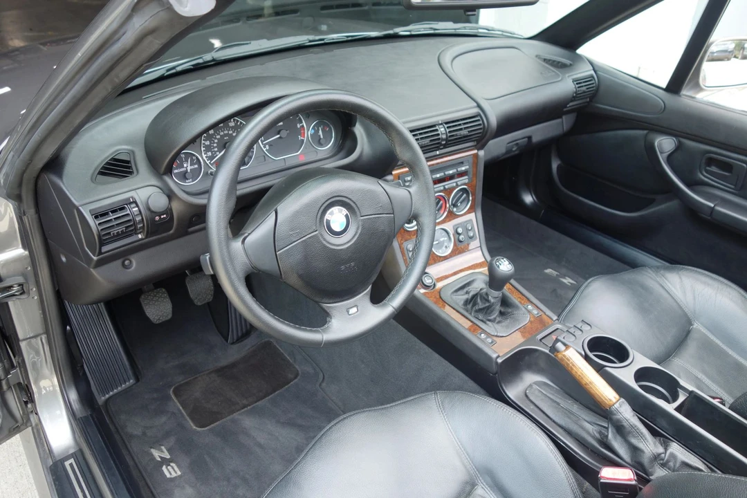 2002 BMW Z3 Roadster - Image 11 of 28