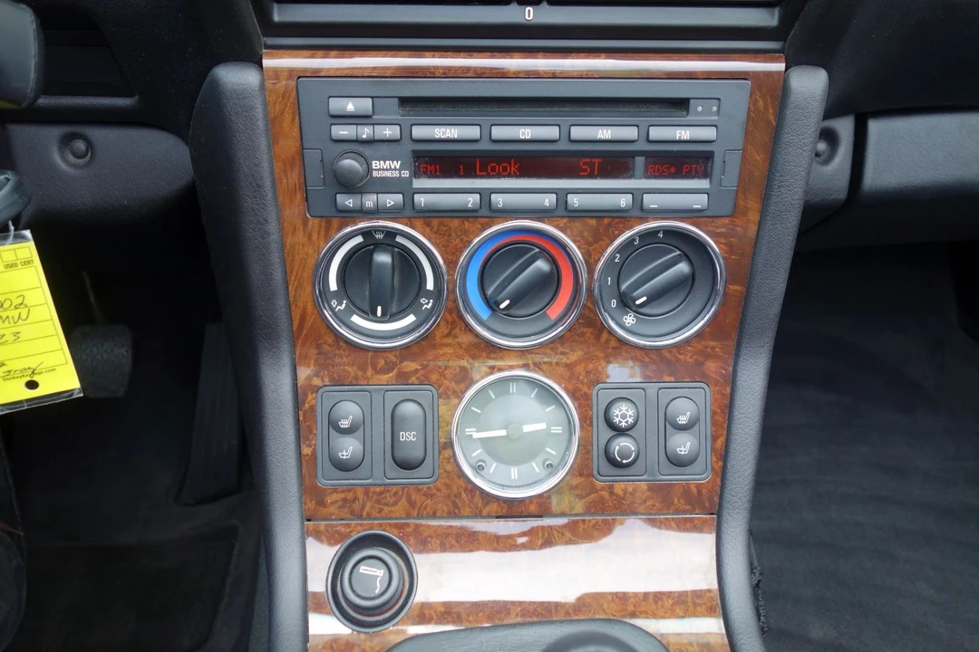 2002 BMW Z3 Roadster - Image 15 of 28