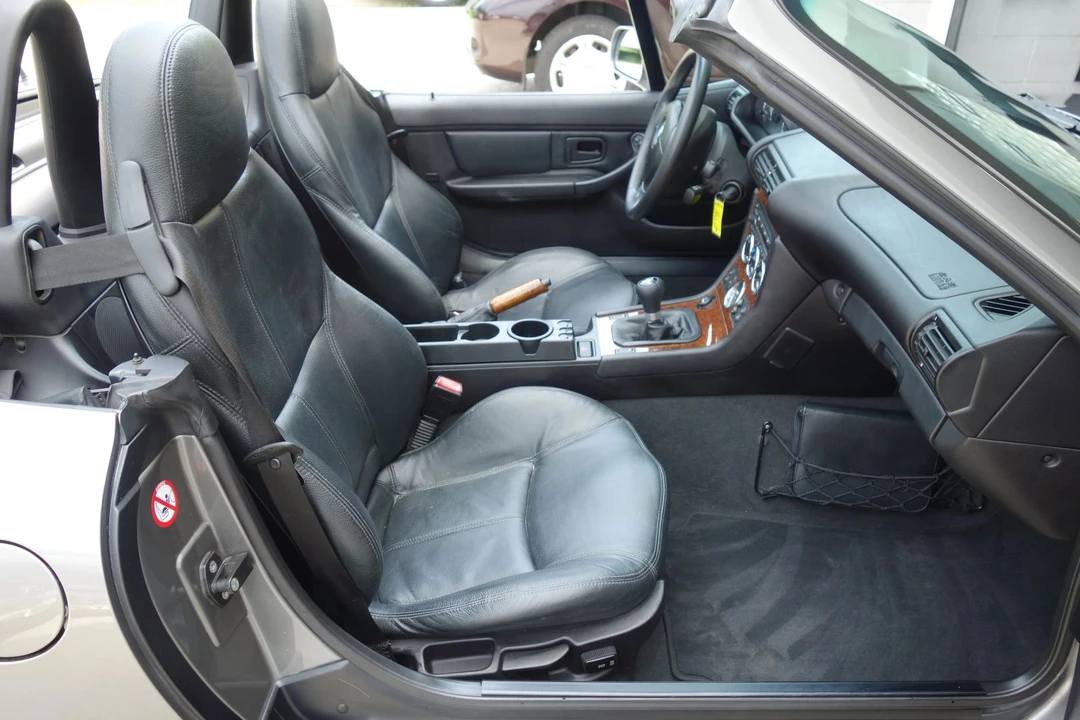 2002 BMW Z3 Roadster - Image 10 of 28