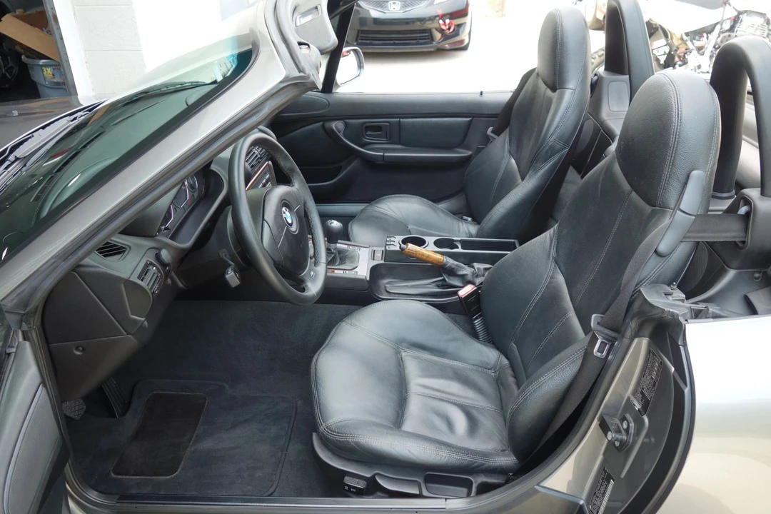 2002 BMW Z3 Roadster - Image 9 of 28