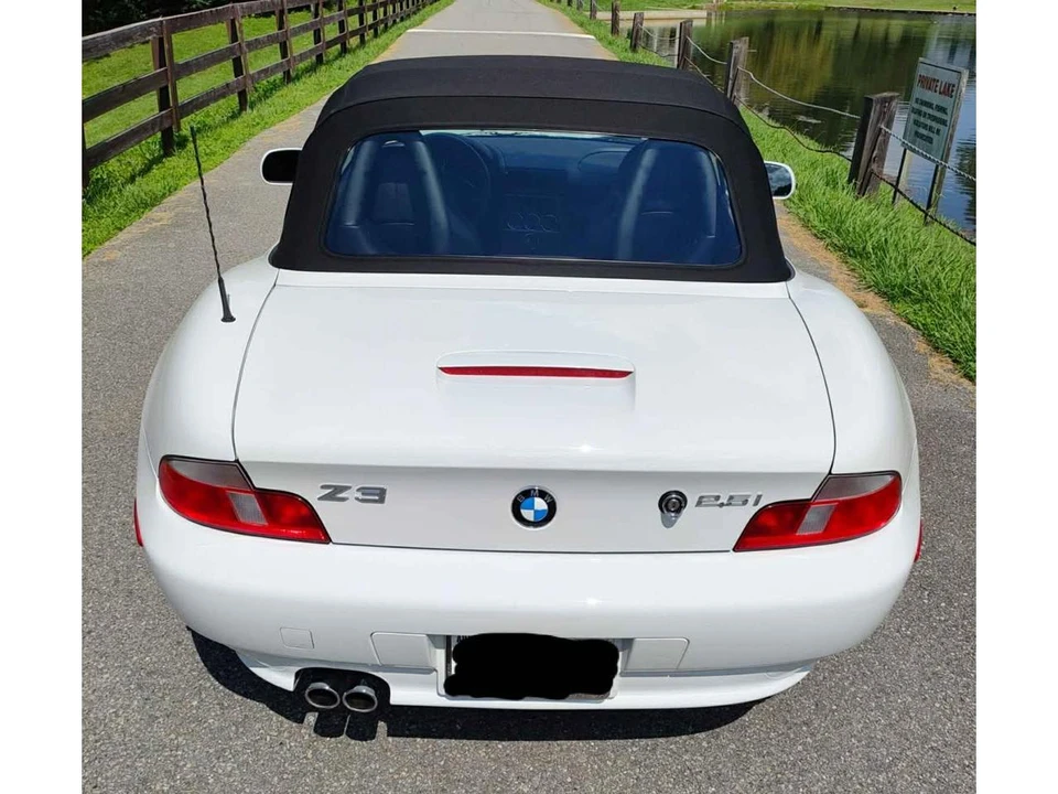 2002 BMW Z3 Roadster - Image 14 of 31