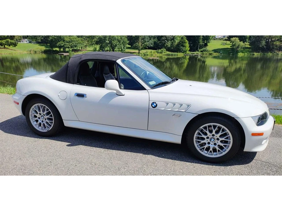 2002 BMW Z3 Roadster - Image 19 of 31