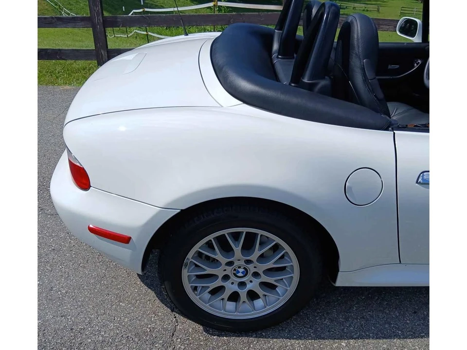 2002 BMW Z3 Roadster - Image 4 of 31