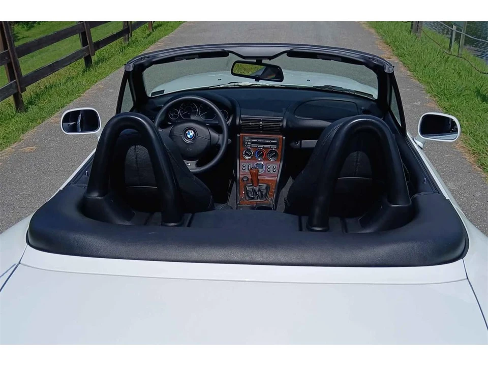 2002 BMW Z3 Roadster - Image 9 of 31
