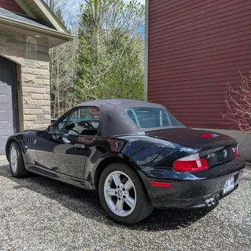 2002 BMW Z3 2.5i Roadster