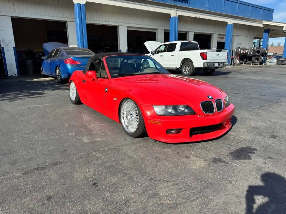 2002 BMW Z3 Roadster - Image 2 of 6